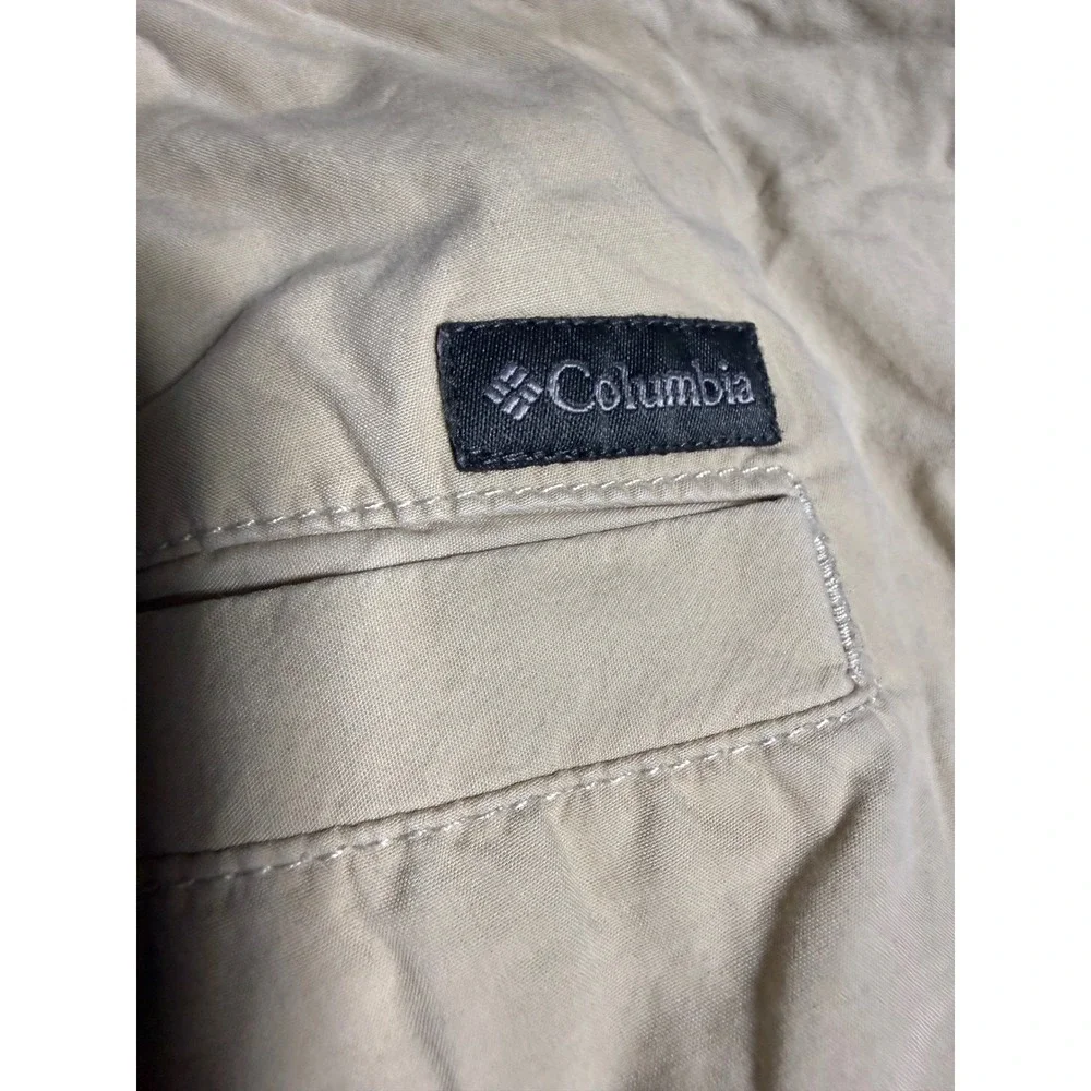 Columbia Shorts Men 52 Tan Good Khaki Cotton Blend Outdoor Casual